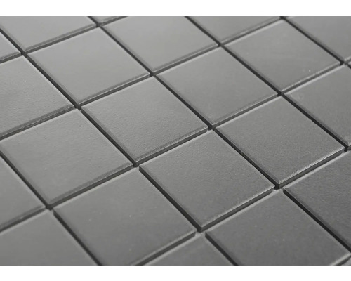 Nahaufnahme eines Mosaiks aus quadratischen Fliesen