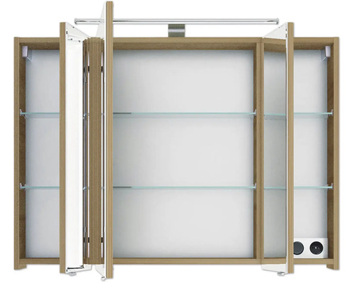 Spiegelschrank mit Glasablagen und offenen Türen