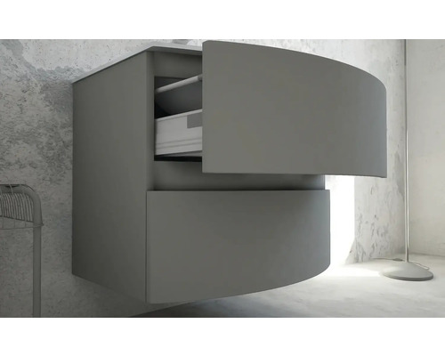 Meuble-lavabo de salle de bain gris avec deux tiroirs, le tiroir supérieur étant ouvert