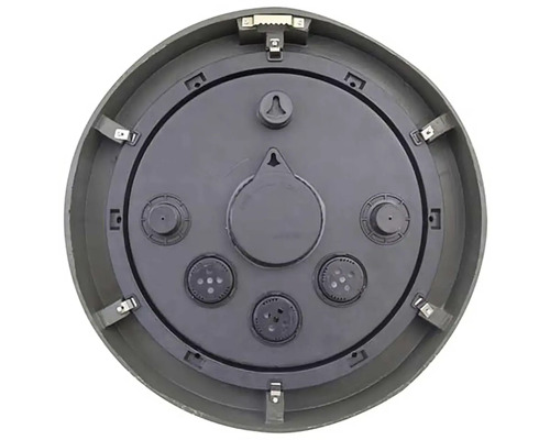 Arrière d''une horloge murale ronde avec éléments de fixation