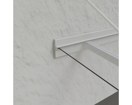 Detailansicht einer Markise mit weißer Wandbefestigung