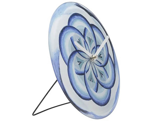 Horloge de table avec motif floral bleu et pied en métal