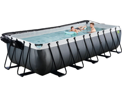 Piscine à cadre rectangulaire avec des personnes dans l''eau