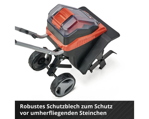 Motorhacke mit Rädern und Schutzblech