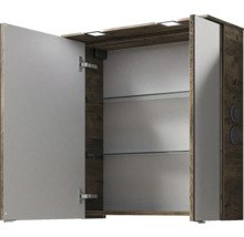 Offener Spiegelschrank mit Glasböden und Beleuchtung