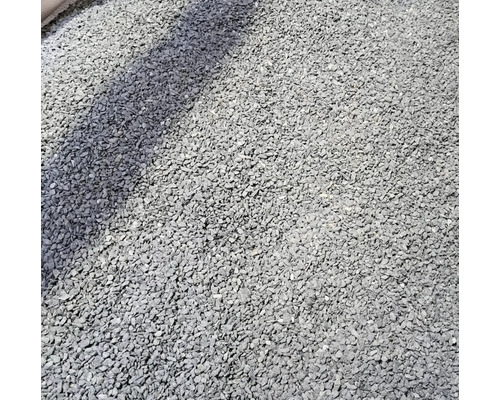 Grauer Splitt als Schüttgut für Garten- und Landschaftsbau