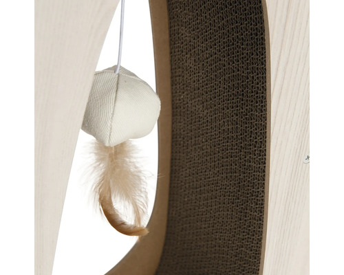 Vue détaillée d''un meuble à gratter pour chat avec une souris jouet