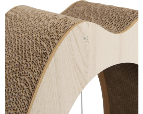 Vue détaillée d''un meuble à gratter en carton et en bois