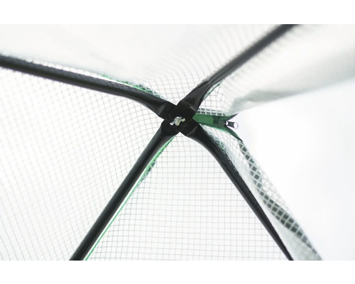 Vue détaillée de la pièce de jonction d''une construction de serre