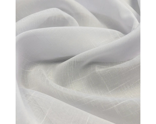 Détail de tissu de rideau blanc légèrement transparent