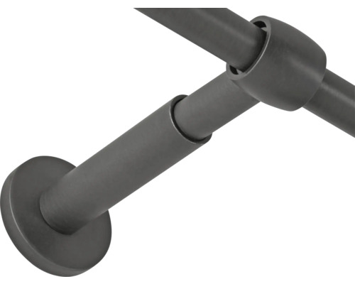 Detailaufnahme einer Duschvorhangstange mit Wandhalterung