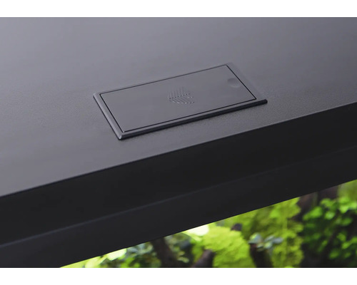 Detailaufnahme eines Aquariums mit einer rechteckigen Klappe auf der Oberseite