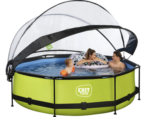 Rundes Schwimmbecken mit Überdachung und Familie im Wasser.