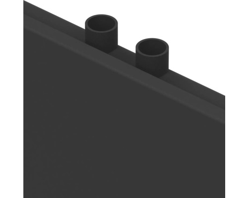 Gros plan d''un kit de raccordement de radiateur noir
