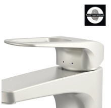 Mitigeur de lavabo Lenz INOA acier inoxydable brossé 46011111