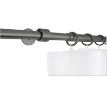 Gardinenstange mit Gardinenringen und Vorhang