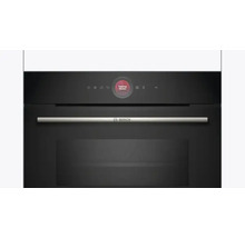Bosch Einbaubackofen mit Bedienfeld und Griff