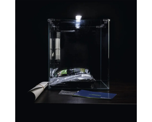 Aquarium DENNERLE Nano Cube Complete, 60 L , LED Beleuchtung Chihiros C 361  inkl. Innenfilter, Abdeckscheibe, Sicherheitsunterlage, Scaper's Back  Rückwandfolie, Einsteigerbroschüre , Nährboden, Kies und Thermometer -  HORNBACH Luxemburg