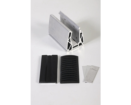 Profilé en aluminium avec couvercle et matériel de fixation