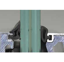 Detailansicht einer Glasdichtung in einem Aluminiumprofil