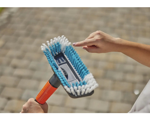 Brosse de nettoyage de surface avec manche et poils