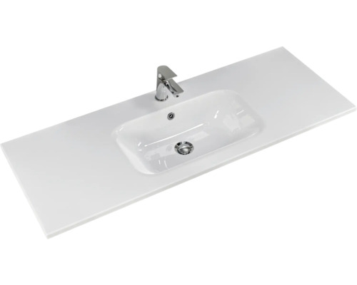 Plan de toilette avec vasque et robinet
