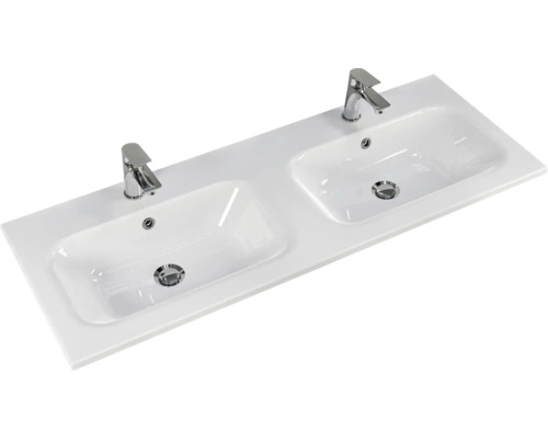 Doppelwaschtisch mit zwei Armaturen für das Badezimmer