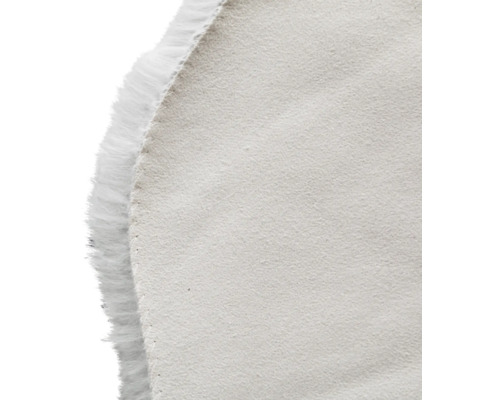 Tapis rond avec franges