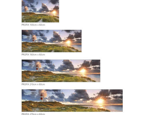 Collage von Wandbildern in verschiedenen Größen mit einem Leuchtturm am Strand bei Sonnenuntergang