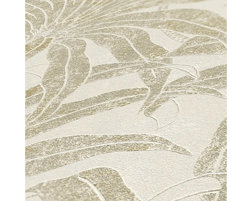 Gros plan d''un papier peint à motifs avec des éléments floraux