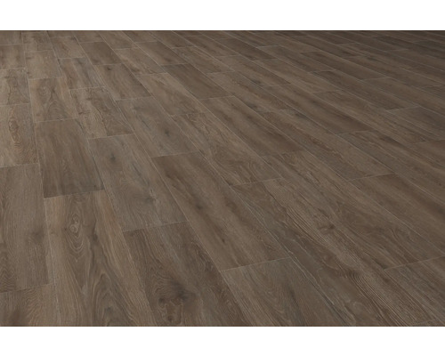 Pose d''un sol stratifié aspect bois.