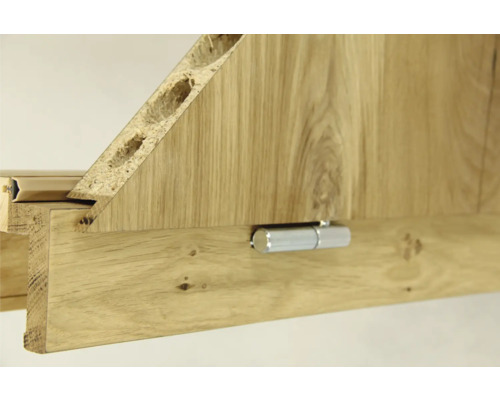 Vue détaillée d''une construction en bois avec charnière