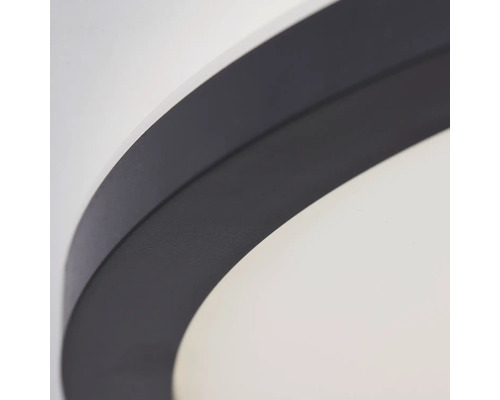 Gros plan d''un plafonnier de forme ronde