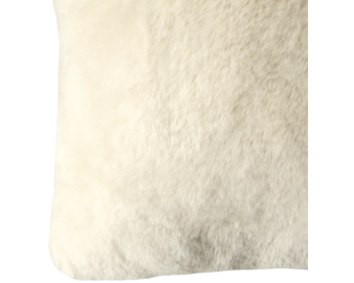 Dekokissen mit Felloptik