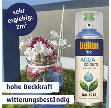 Belton Free Aqua Colors Sprühfarbe mit einem Blumenarrangement in einem Glas