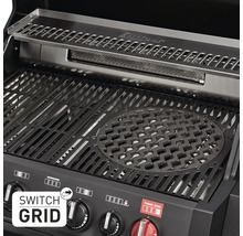 Grill mit Warmhalterost und Switch Grid System