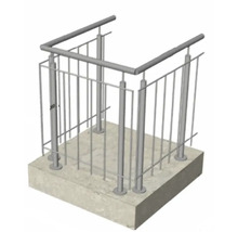 Construction de garde-corps en métal sur socle en béton