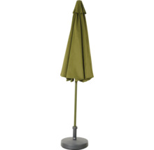Parasol vert fermé avec support
