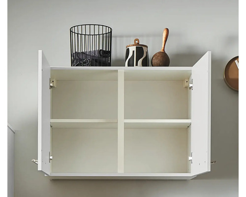 Armoire murale ouverte avec quatre compartiments