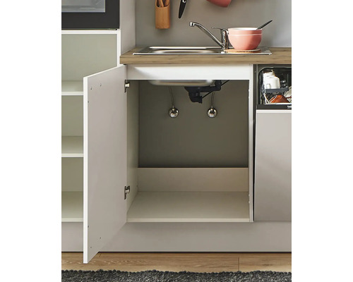 Cuisine compacte avec meuble sous-évier ouvert pour le rangement