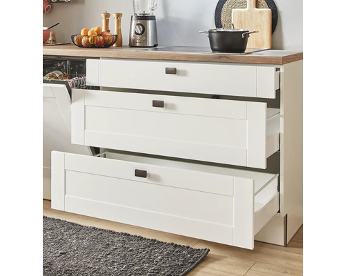 Meuble bas de cuisine avec trois tiroirs et lave-vaisselle