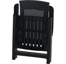Chaise pliante en plastique pliée
