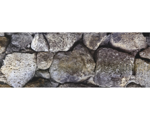 Nahaufnahme von Mauerwerk mit porösen Steinen