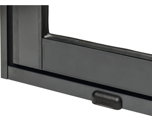 Detailansicht eines Fensters mit Verriegelungsmechanismus