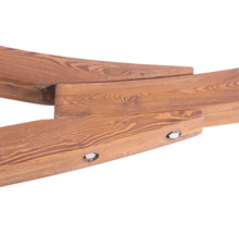 Vue détaillée d''éléments de construction en bois avec grain visible