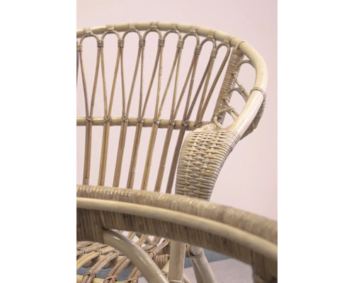 Detailansicht eines Rattansessels