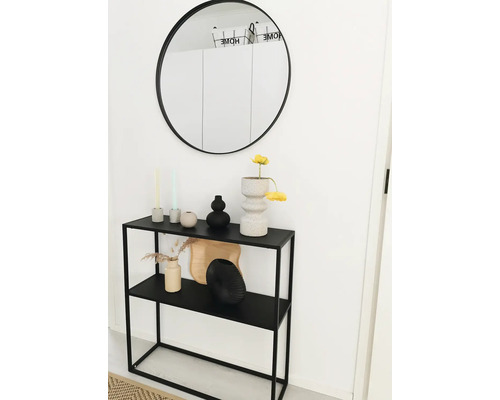 Arrangement décoratif avec console, miroir et vases