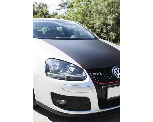 Volkswagen GTI mit Folie auf der Motorhaube