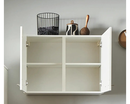 Offener Wandschrank mit vier Fächern zur Aufbewahrung
