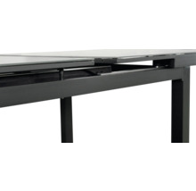 Vue détaillée d''une table extensible avec cadre métallique